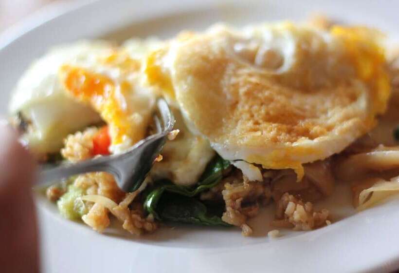 Отель Holiday Inn Baoji Central, An Ihg