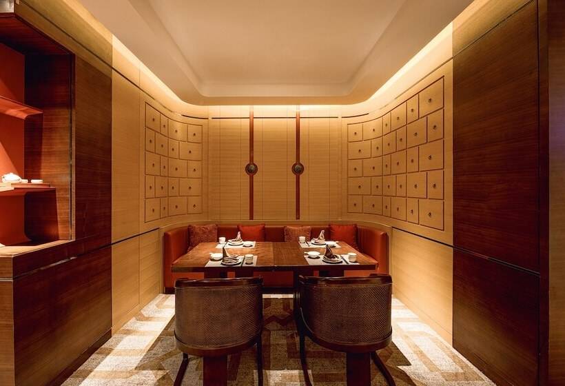 Отель Holiday Inn Baoji Central, An Ihg