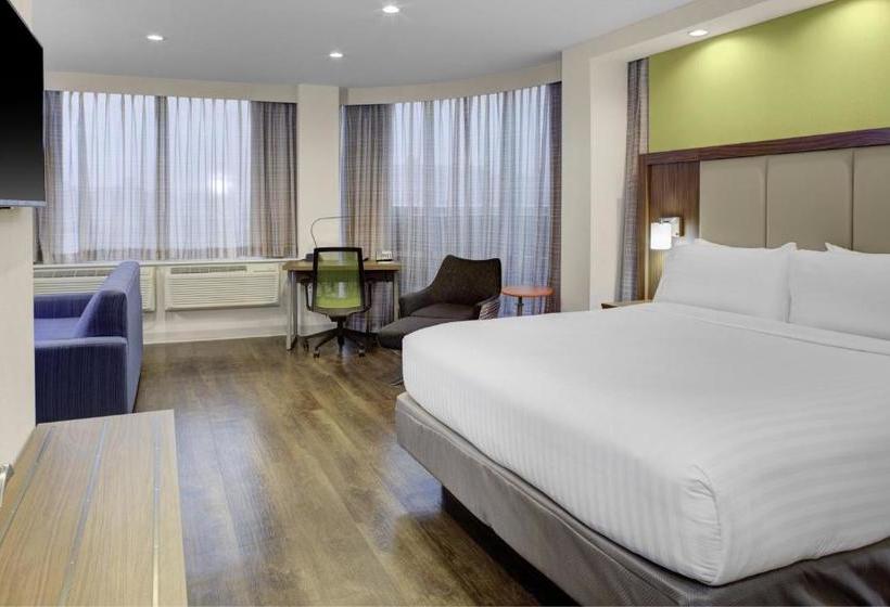 فندق Holiday Inn Express  Bronx Nyc  Yankee Stadium, An Ihg