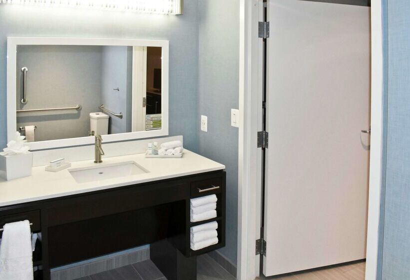 فندق Home2 Suites By Hilton Charles Town