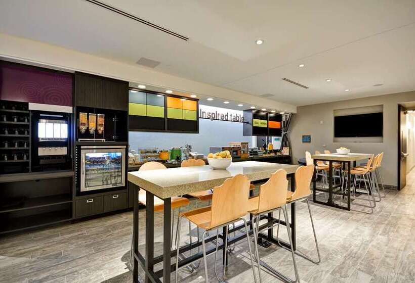 فندق Home2 Suites By Hilton Charles Town