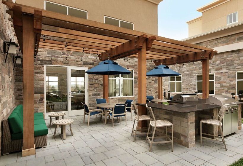 هتل Homewood Suites By Hilton Hartford Manchester