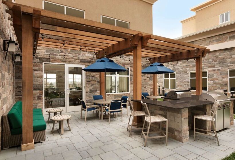 هتل Homewood Suites By Hilton Hartford Manchester