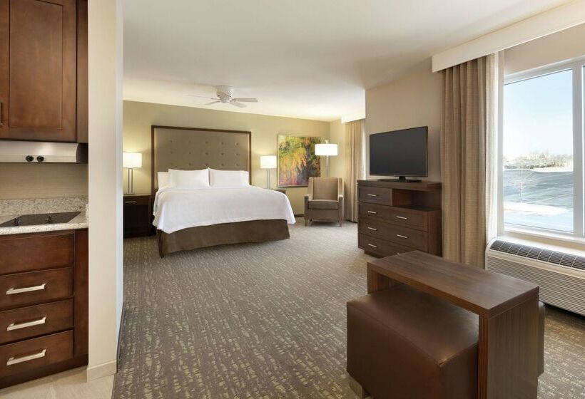 هتل Homewood Suites By Hilton Hartford Manchester