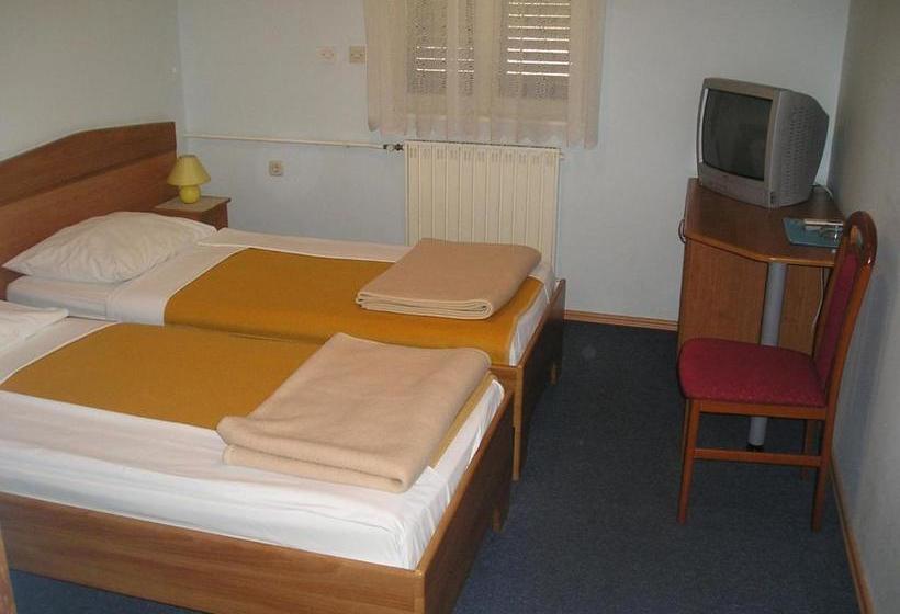 Отель Kraljevica