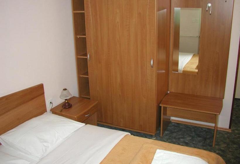 Отель Kraljevica