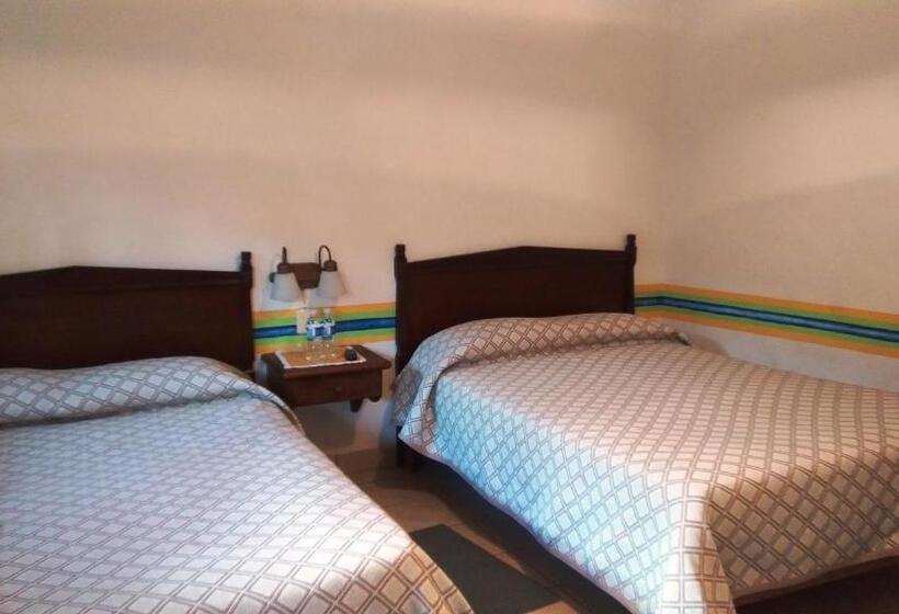 فندق Los Mezquites