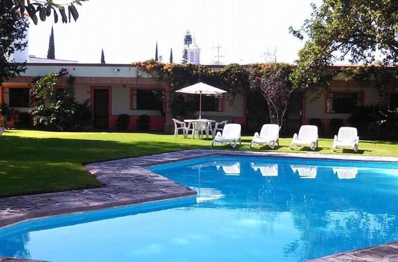 فندق Los Mezquites