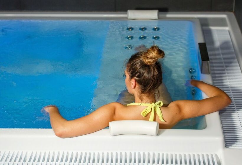 Marvie Hotel & Health