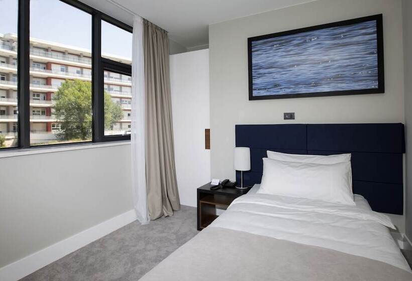 Marvie Hotel & Health