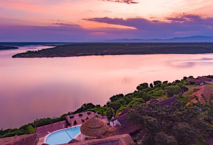 هتل Mweya Safari Lodge