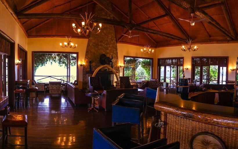 هتل Mweya Safari Lodge