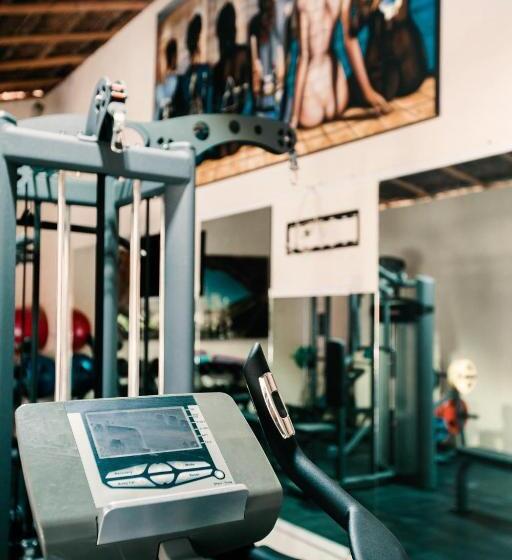 酒店 Paradise Suites