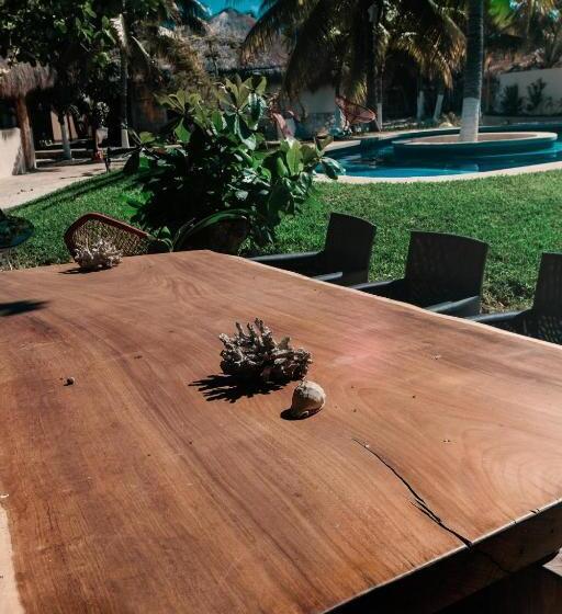 酒店 Paradise Suites