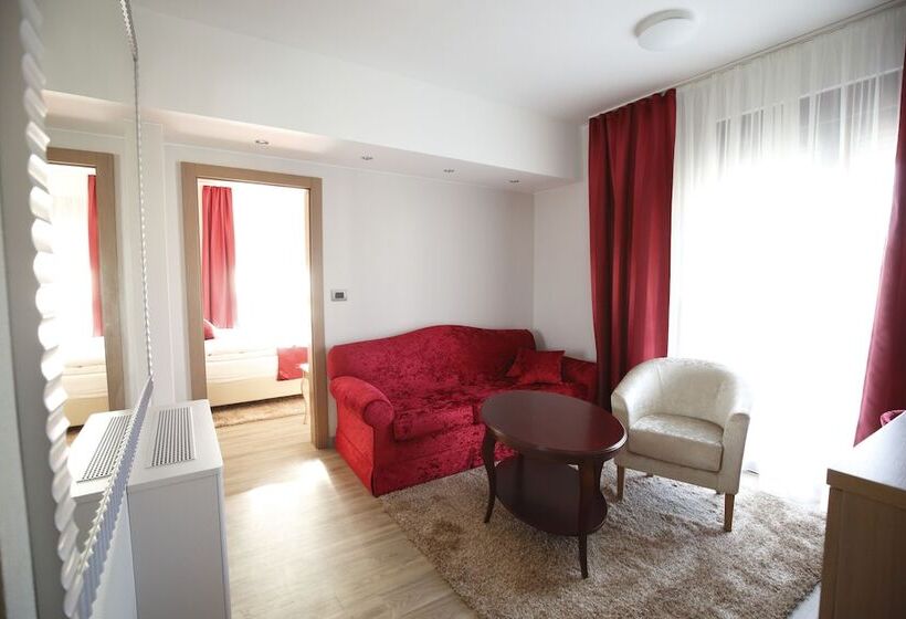 בית מלון כפרי Raca