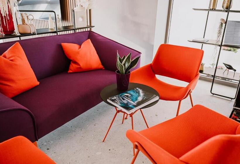 فندق Stomorin Marina Hramina