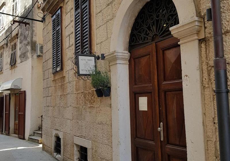 בית מלון כפרי San Teodoro