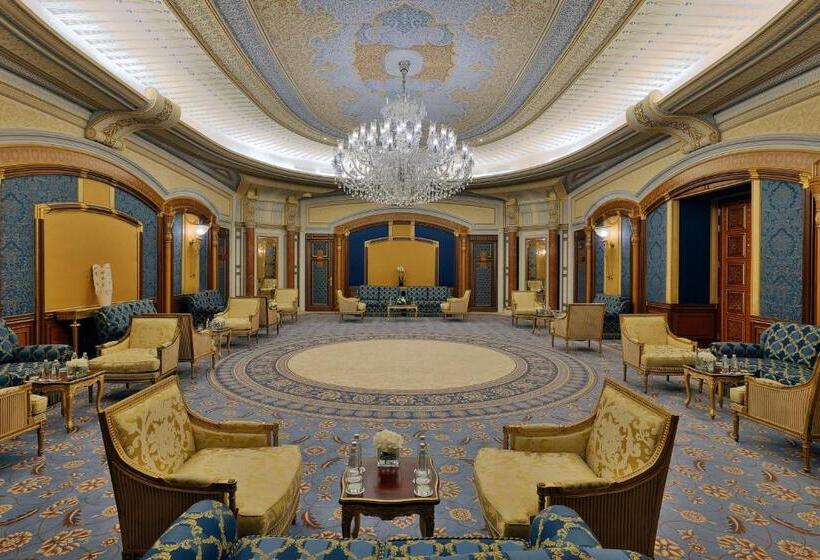 בית מלון כפרי The Ritz Carlton Jeddah