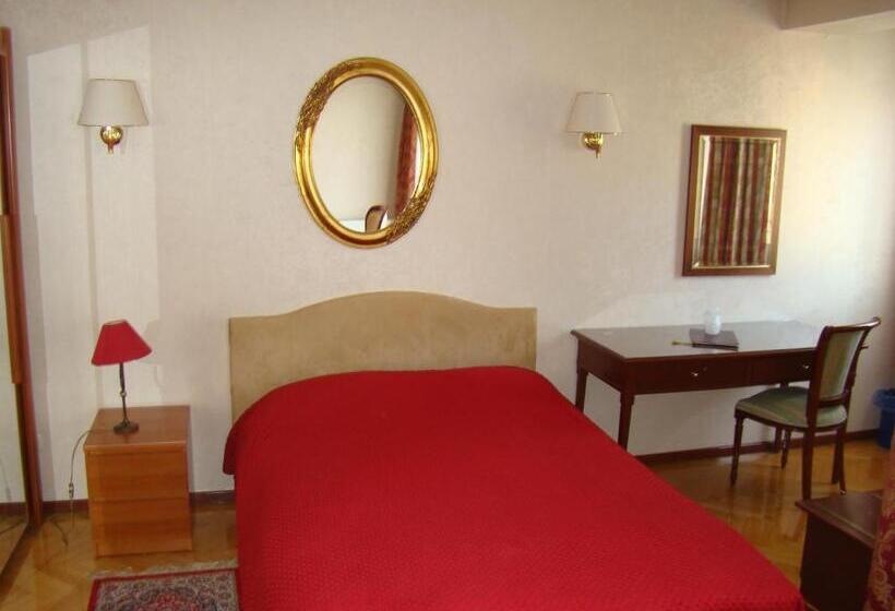 فندق Vila Ariston