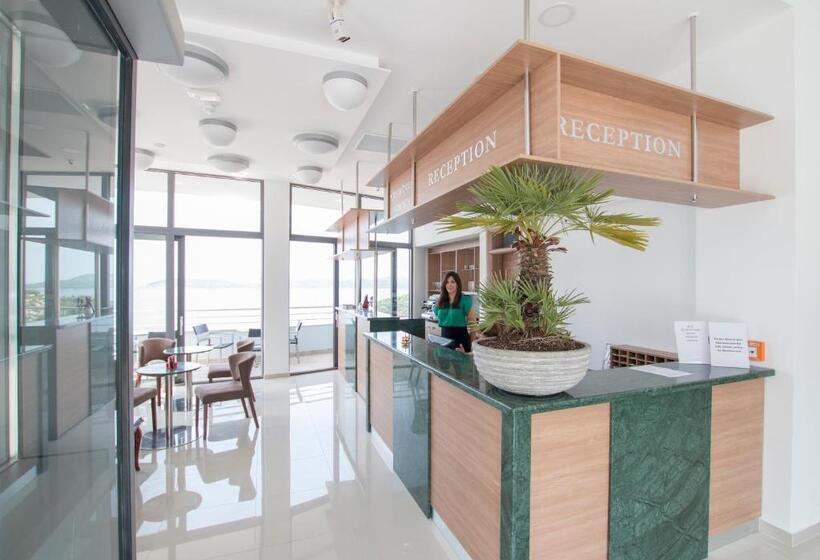 فندق Villa Paradiso 2