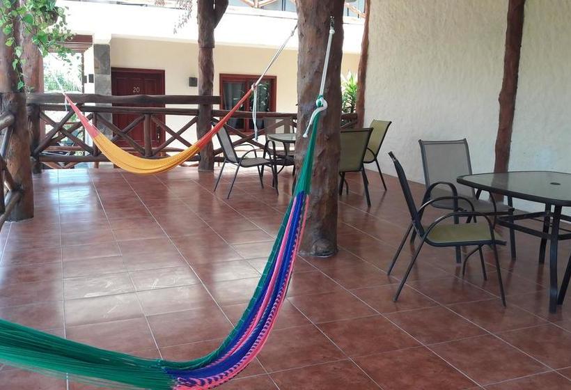 בית מלון כפרי Moon Dreams Yum Balam