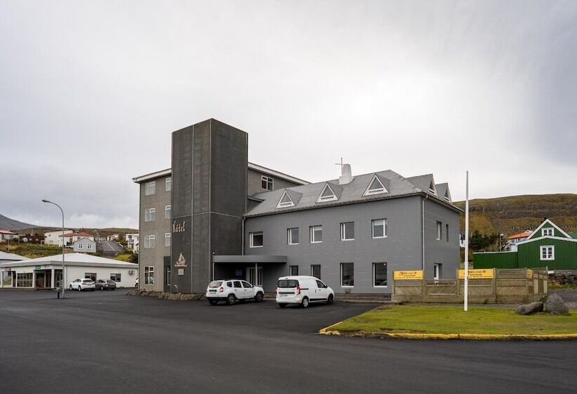 هاستل North Star Guesthouse Olafsvik