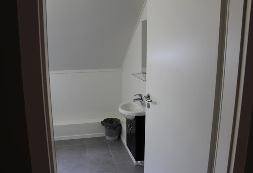 هاستل North Star Guesthouse Olafsvik