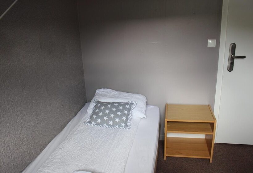 هاستل North Star Guesthouse Olafsvik