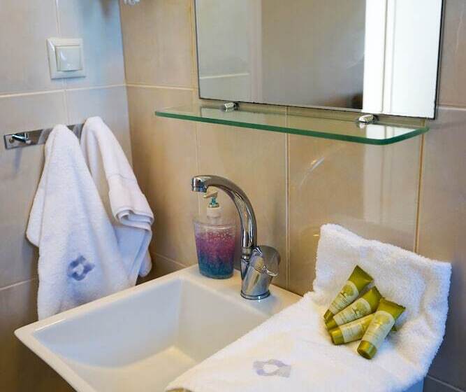 Alykes Hotel Apartments