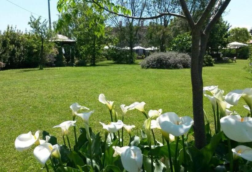 ベッドアンドブレックファースト Locanda Antico Casale Cesenatico