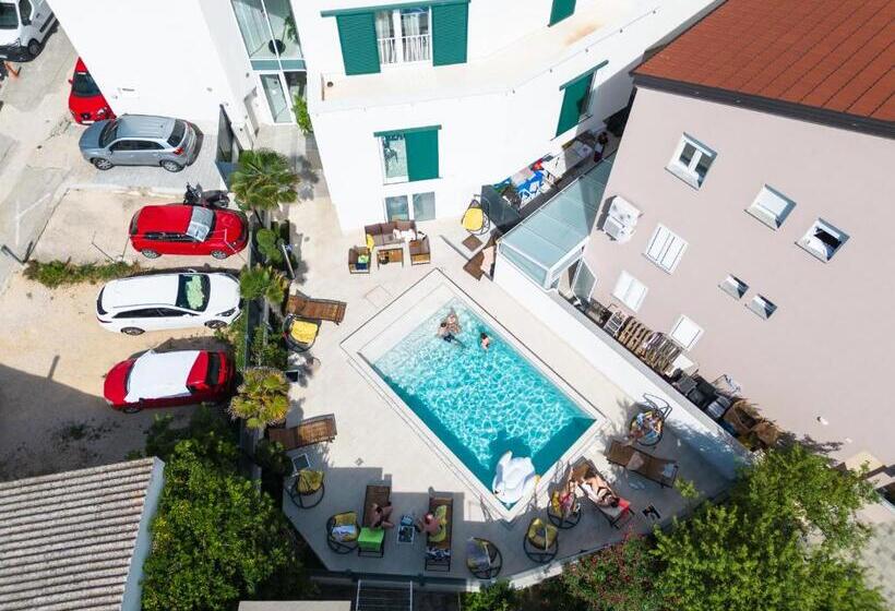 مبيت وإفطار Basilica Hotel By Mercado