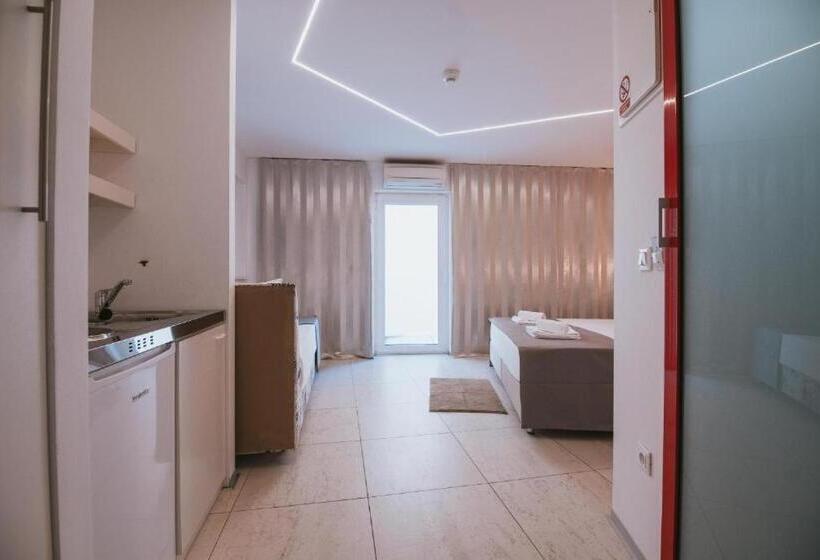 مبيت وإفطار Basilica Hotel By Mercado