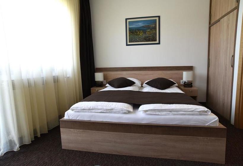 مبيت وإفطار Rooms Barba Niko Near Zagreb Airport