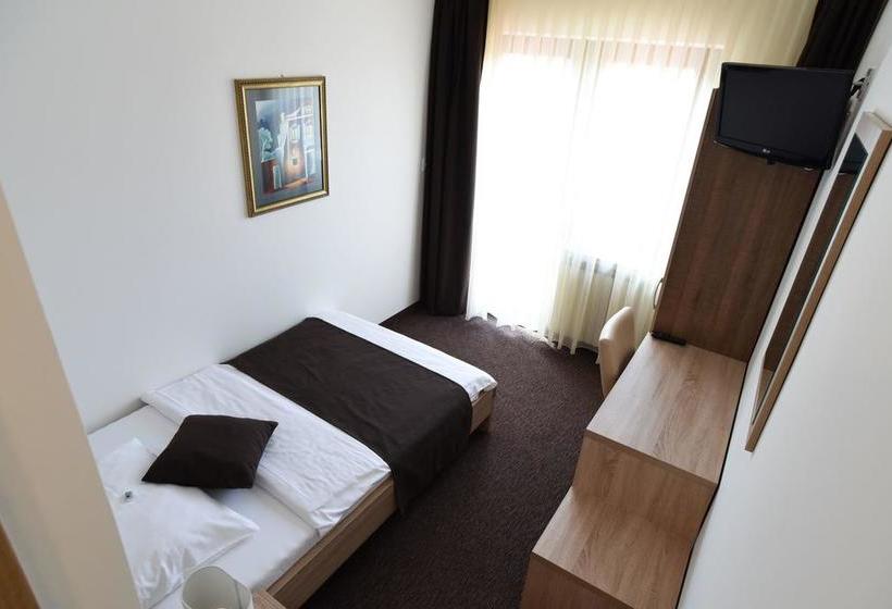 住宿加早餐  Rooms Barba Niko Near Zagreb Airport