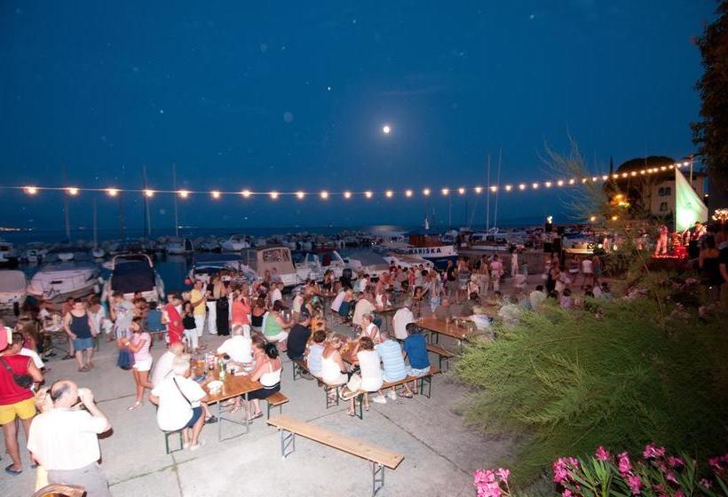 Bed & Breakfast Villa Klara