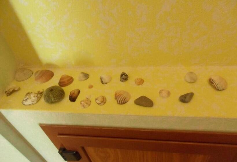 تختخواب و صبحانه Canne Al Vento