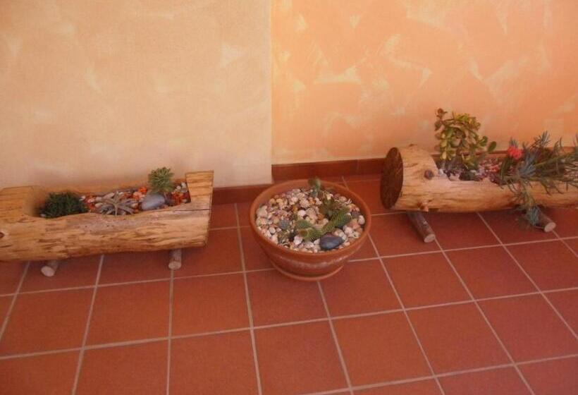 تختخواب و صبحانه Canne Al Vento