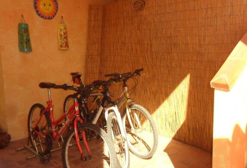 تختخواب و صبحانه Canne Al Vento