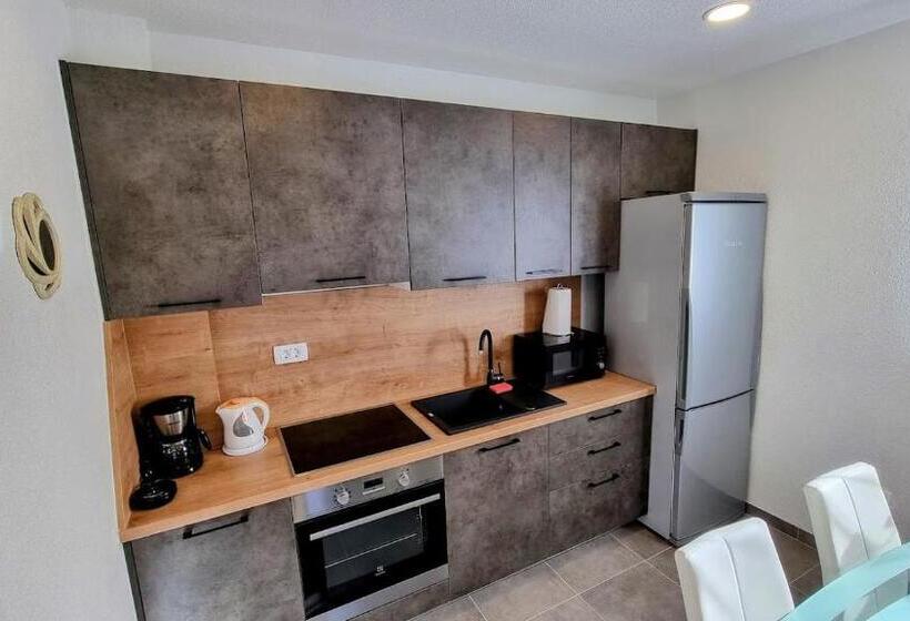 ベッドアンドブレックファースト Dorijini Dvori