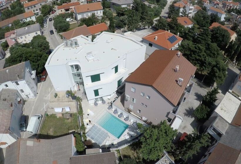 مبيت وإفطار Basilica Hotel By Mercado