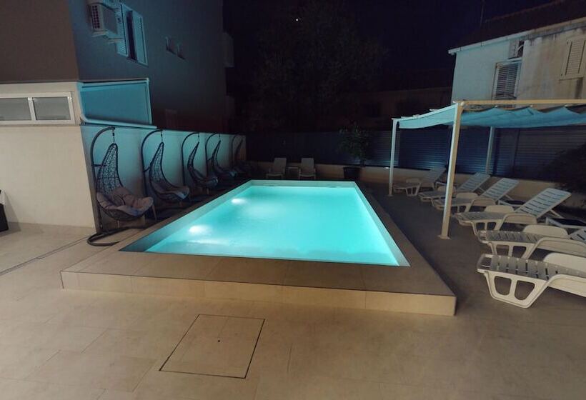 مبيت وإفطار Basilica Hotel By Mercado