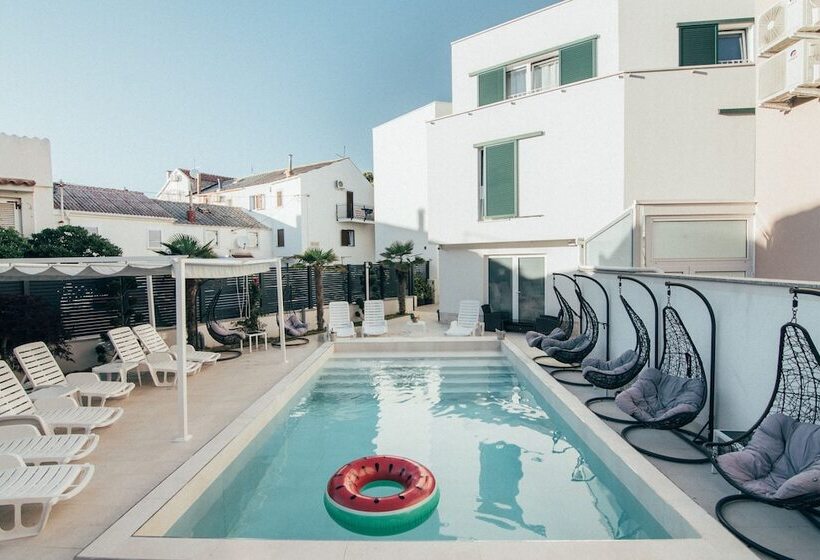 مبيت وإفطار Basilica Hotel By Mercado