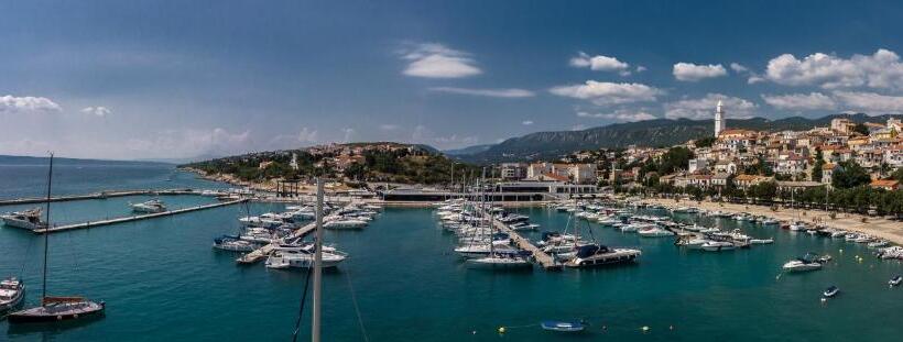 민박 Rocky Beach Rooms