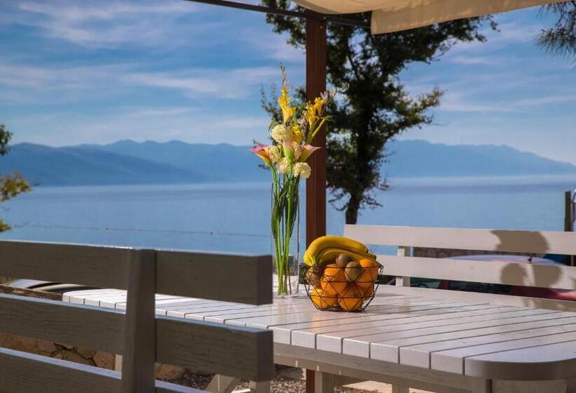 민박 Rocky Beach Rooms