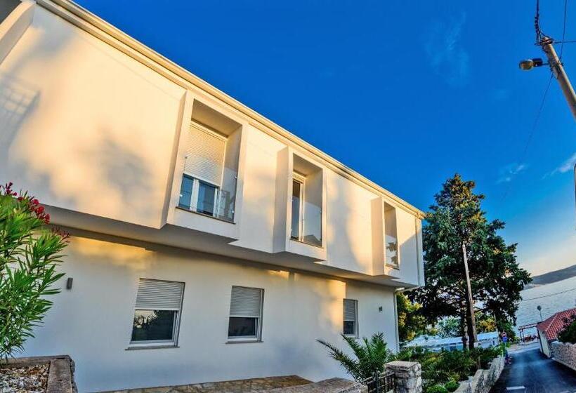 민박 Rocky Beach Rooms