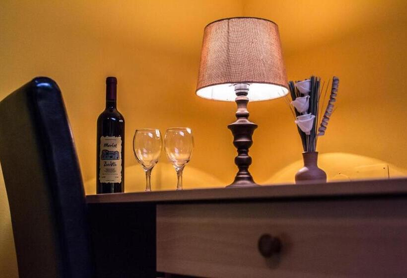 مبيت وإفطار Rooms Lišnić