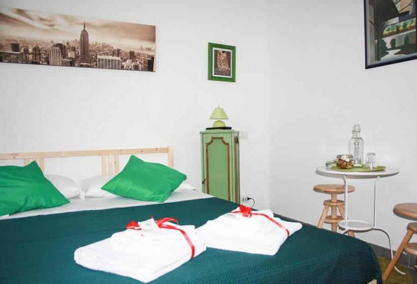 צימר Salotto Piramide