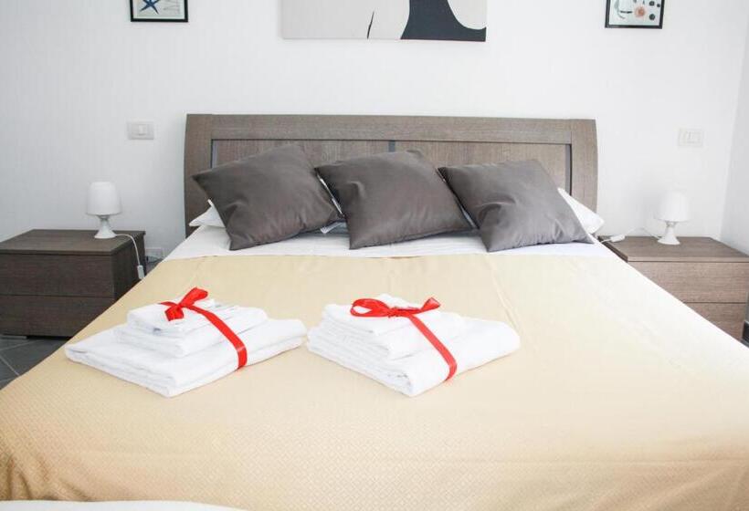 تختخواب و صبحانه Salotto Piramide