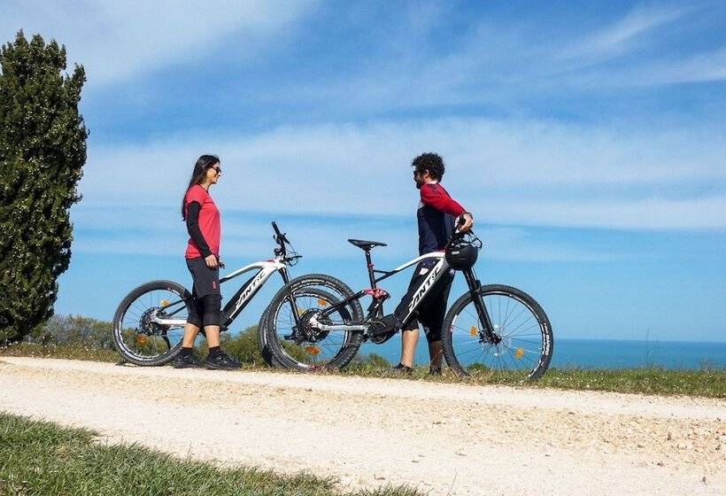 צימר Salotto Piramide