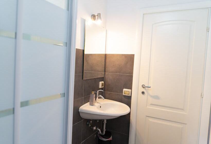 צימר Salotto Piramide